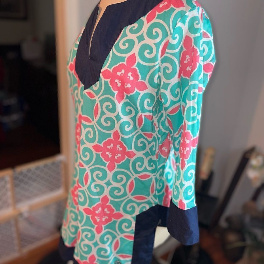 Simply Southern Swirl Notch Neck Tunic - SZ / S - Picture 2 of 6